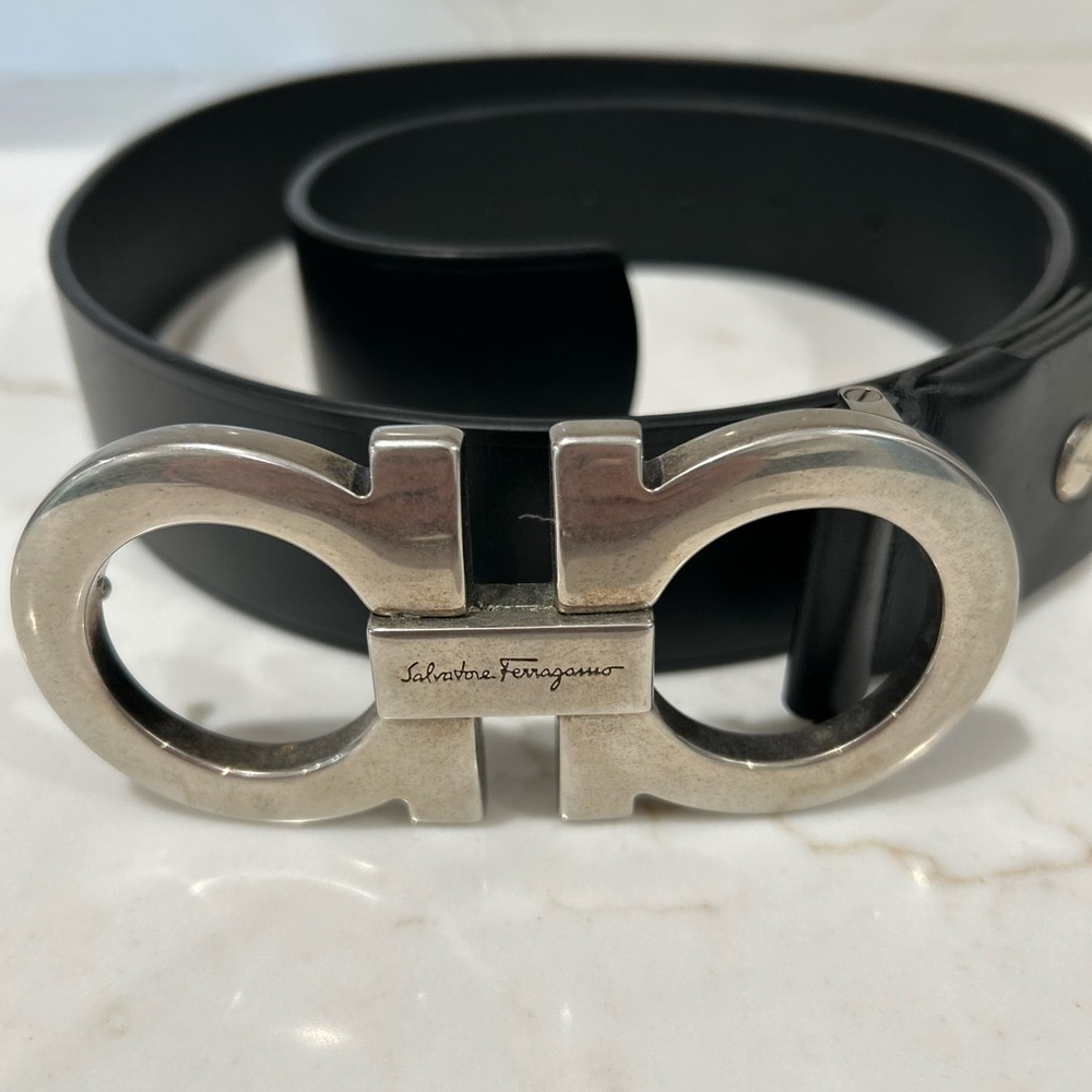 Salvatore Ferragamo Black Leather Belt with Silver Gancini Buckle
